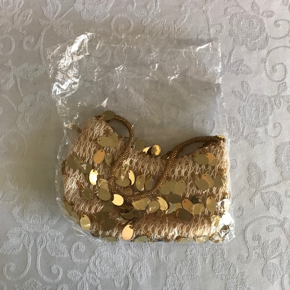 SPARKLY GOLD MINI PURSE! NWT! - Picture 1 of 1